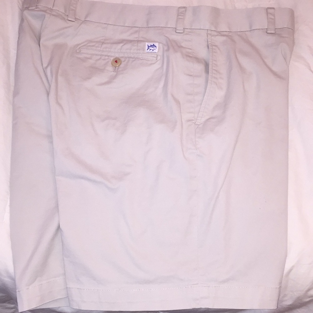 Khaki shorts